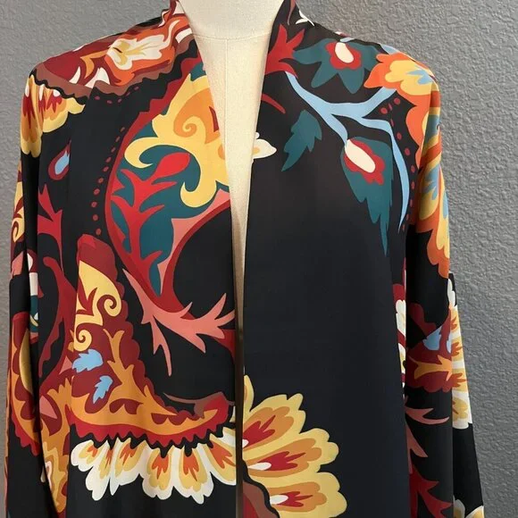 CHICO'S PAISLEY PRINT SHORT KIMONO - Red, Black & Gold - Excellent - L / XL - Picture 2 of 16